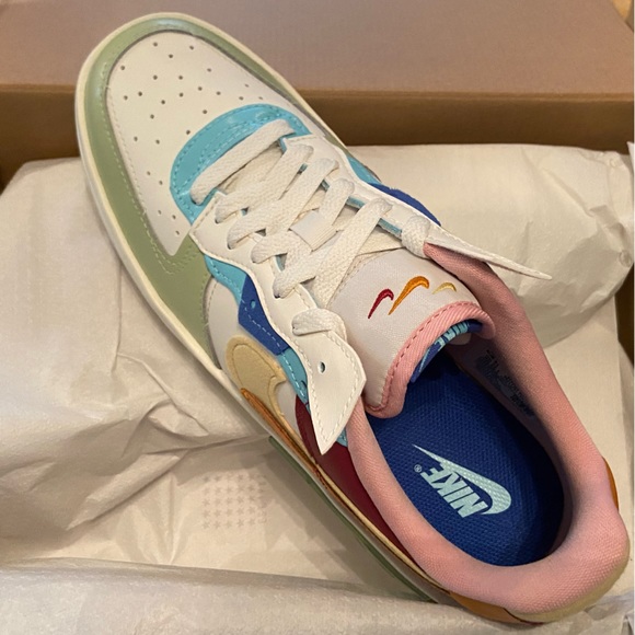 Nike Air Force 1 Fontanka size 9.5 - Picture 5 of 6